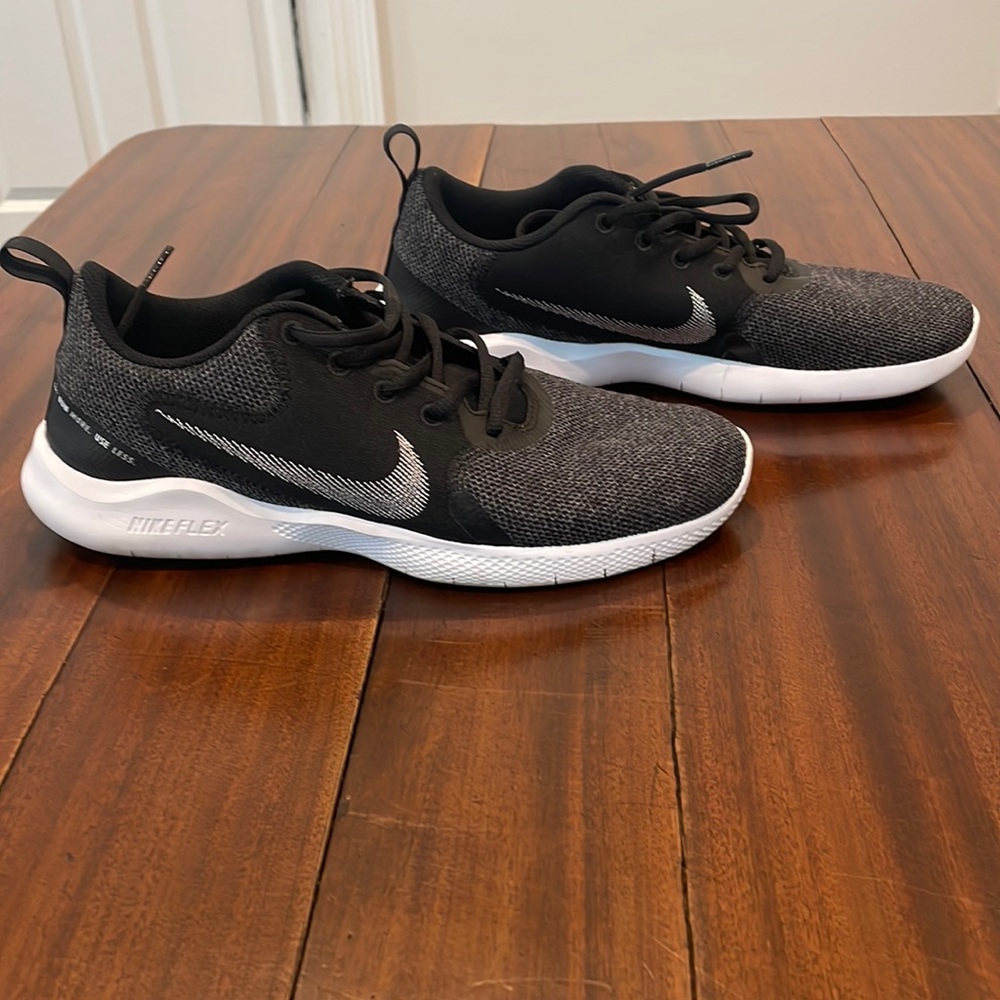 Women’s Nike Flex Running Shoes in Black and White